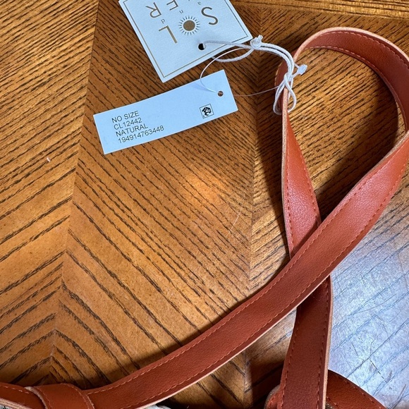 Straw Fringe Moon Tote - Picture 16 of 16